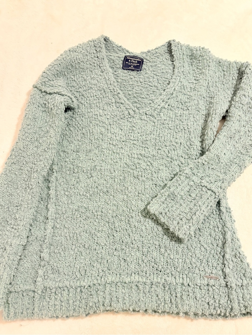 Abercrombie & Fitch Seafoam V-Neck Textured Knit Sweater